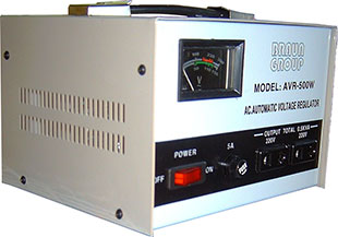 Stabilizator de tensiune cu relee putere 1000VA / 700W AVR-1000